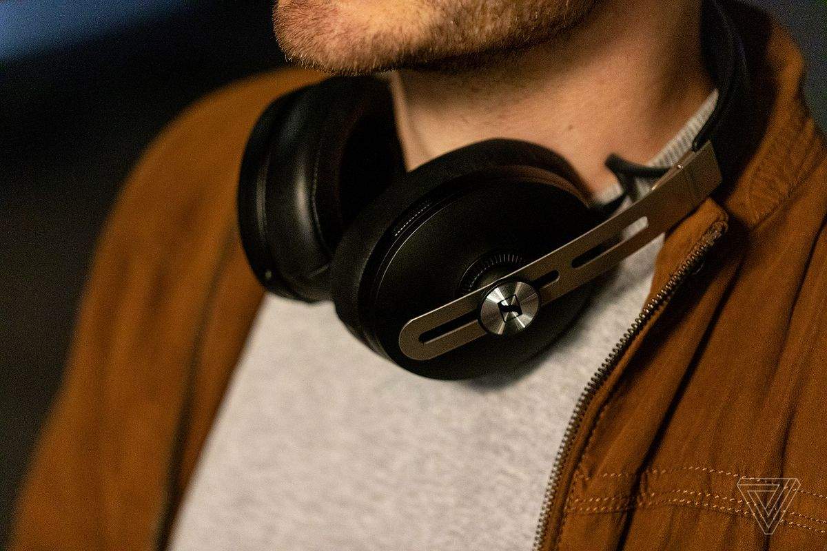 Безжичен Sennheiser Momentum 3 Най-добрите безжични слушалки Sennheiser Momentum 3