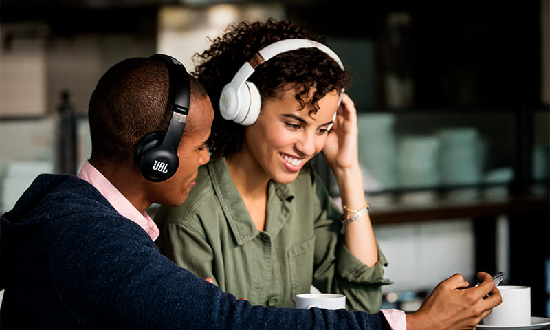 Най-добрите JBL безжични Bluetooth слушалки Най-добрите безжични Bluetooth слушалки JBL
