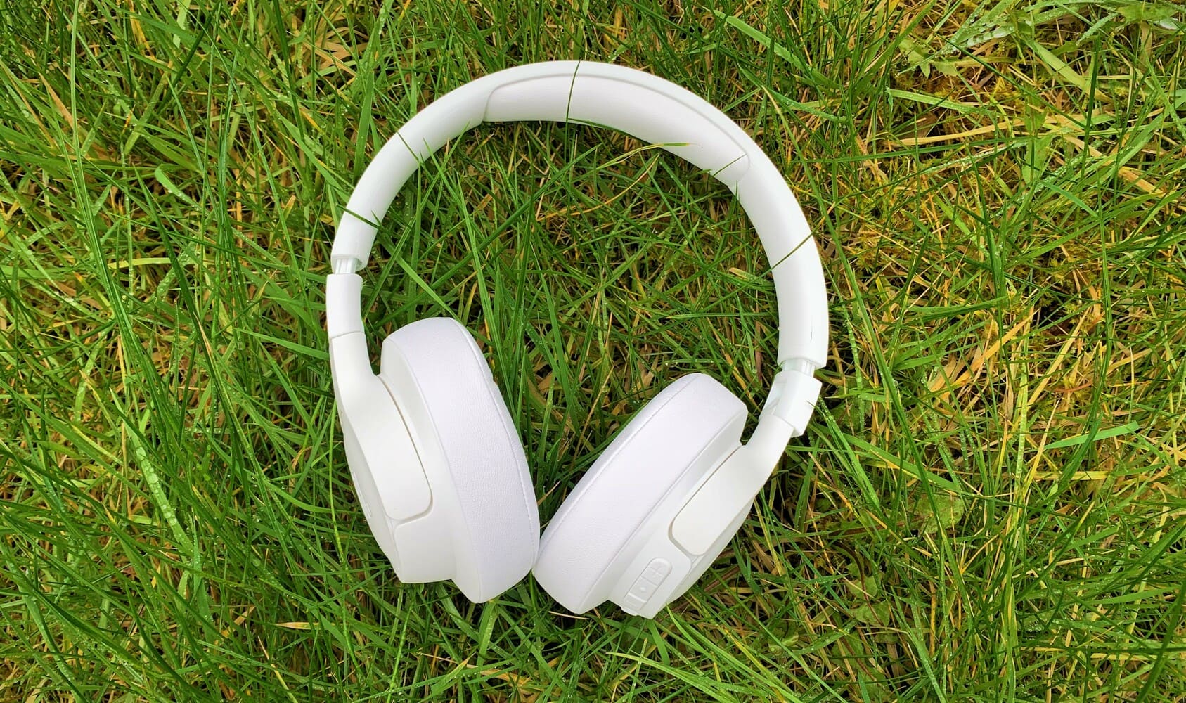 JBL Tune 750BTNC рейтинг на най-добрите слушалки JBL Tune 750BTNC рейтинг на най-добрите слушалки
