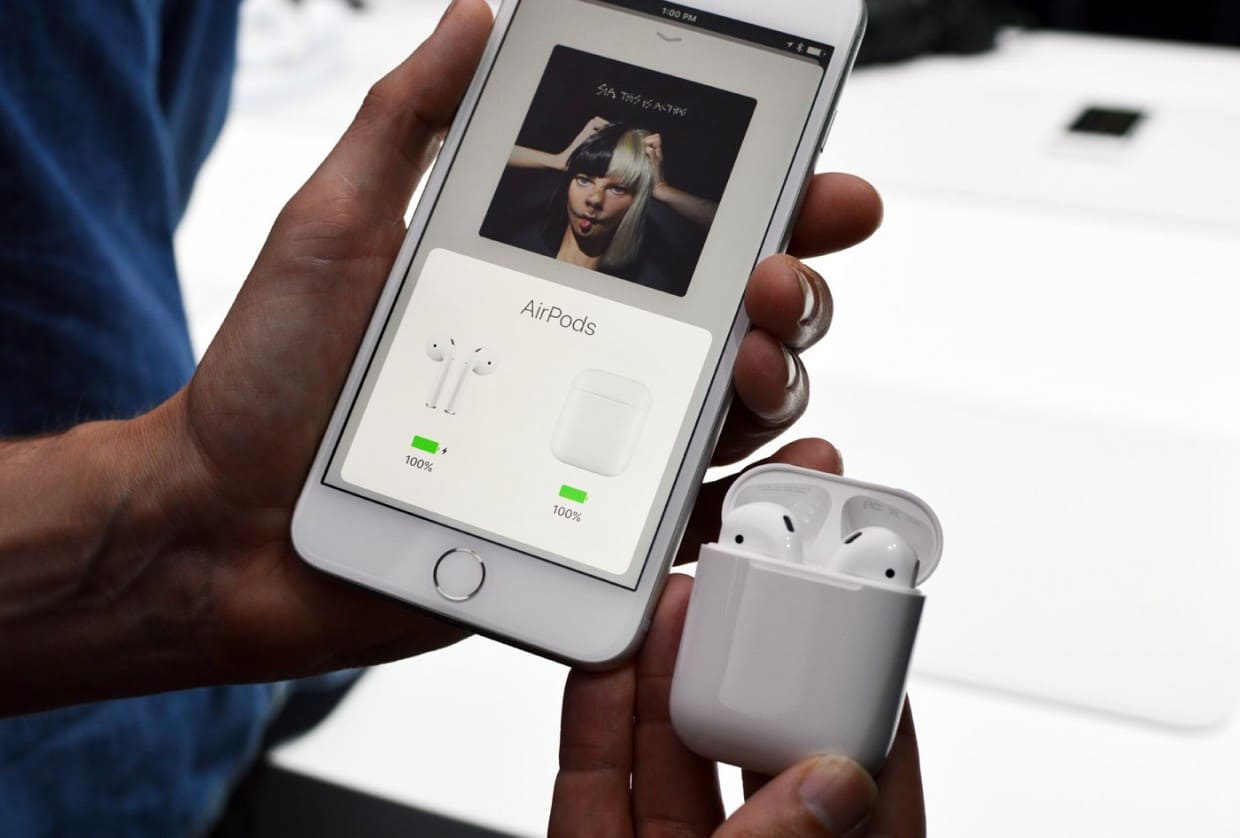Как да свържете слушалки към iPhone? Сдвояване на Bluetooth слушалки със смартфон - често задавани въпроси от headphones.desigusxpro.com
