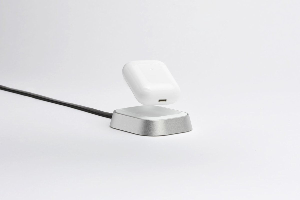 Как да зареждам AirPods и Airpods Pro? Зареждане на Airpods и калъф - често задавани въпроси от headphones.desigusxpro.com