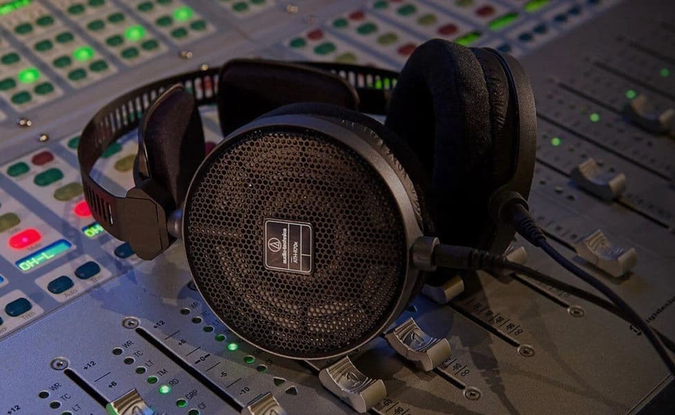 Audio-Technica ATH-R70x Най-добрите слушалки за монитор Audio-Technica ATH-R70x