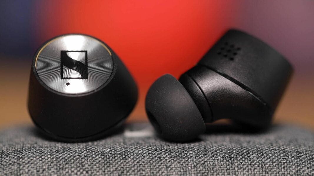 Sennheiser Momentum True Wireless 2 Най-добрите слушалки за уши Momnum True Wireless 2 на Sennheiser