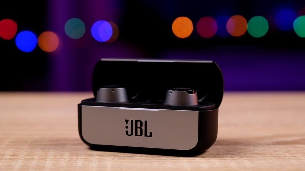 JBL Reflect Flow Най-добрите копия на AirPods - JBL Reflect Flow