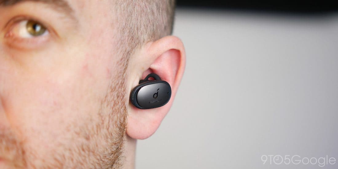 Soundcore Liberty 2 Pro в ушите Soundcore Liberty 2 Pro в ушите
