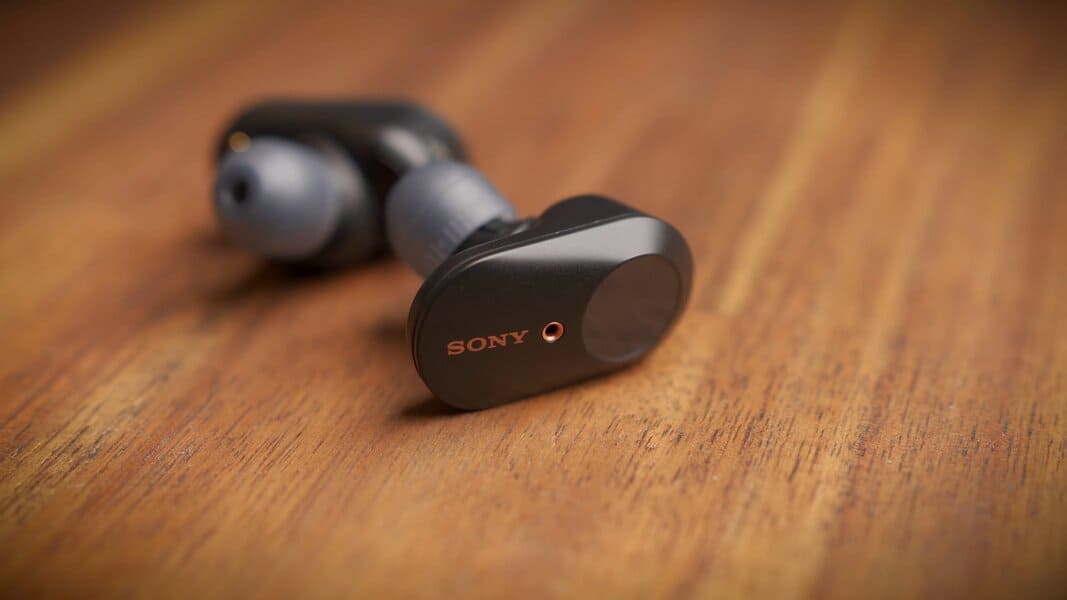 Sony WF-1000XM3 Най-добрите слушалки за iPhone Sony WF-1000XM3