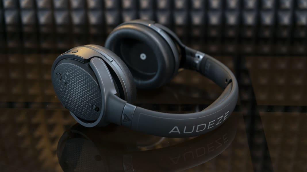 Audeze mobius Слушалки с добър микрофон Audeze Mobius